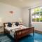 Отель 340 Degrees Mountain View Apartments