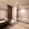 Отель Holiday Inn Osaka Namba, an IHG Hotel
