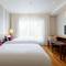 Отель Mitsui Garden Hotel Osaka Premier