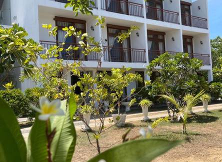 Отель Amanda Beach Resort