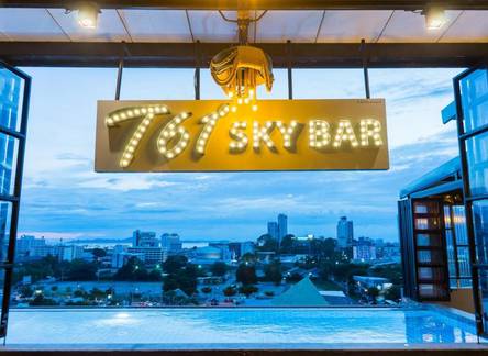 Отель T Pattaya Hotel