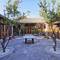 Отель Cours Et Pavillons