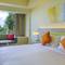 Отель Mercure Penang Beach