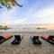 Отель Mercure Penang Beach
