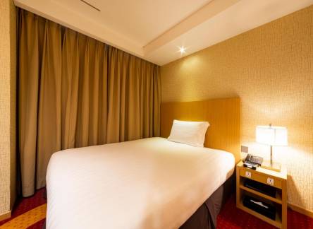 Отель Solaria Nishitetsu Hotel Busan