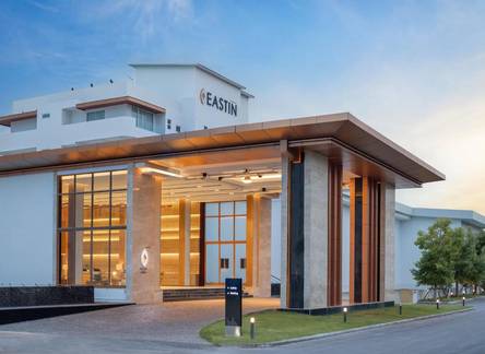 Отель Eastin Resort Rayong