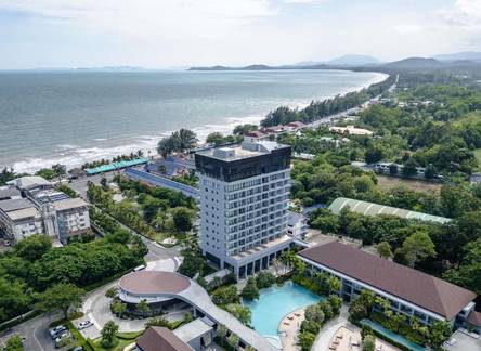 Отель Mercure Rayong Lomtalay Villas & Resort