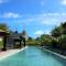 Отель Griya Shanti Suites
