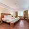 Отель Crown Regency Hotel Towers