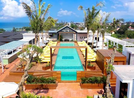 Отель Secana Beachtown Resort & Residences