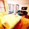 Отель Mates Historical Suites