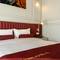 Отель New Inn Hotel Old Town