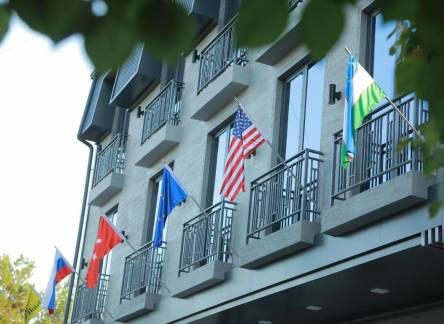 Отель Human Hotel