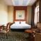 Отель Western Suites Hotel