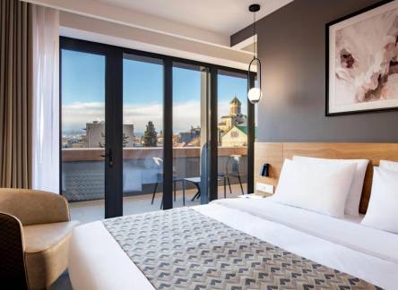 Отель Clocks Hotel Tbilisi