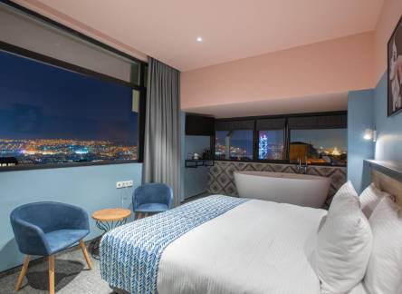 Отель Vera Hills Boutique Hotel