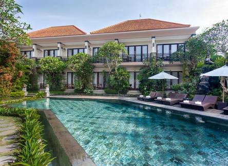 Отель The Mudru Resort by Pramana Villas