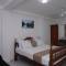 Отель Surf Una Beach Hotel