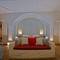 Отель Taru Cave Suites