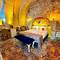 Отель The Red Horse Hotel