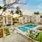 Отель Tvessa - A boutique hotel
