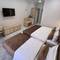 Отель Hotel Shosh Modern