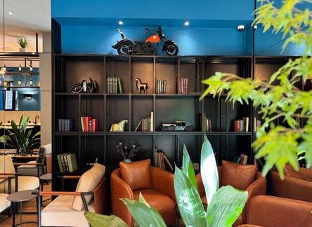 Отель Tbilisi Edition - Design Hotel