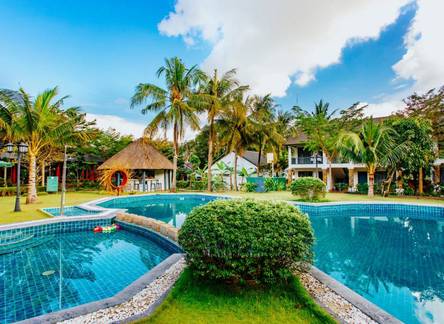 Отель Santa Garden Resort