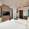 Отель Aurora Premium - A Lifestyle Hotel