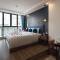 Отель Holiday Emerald Hotel