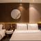 Отель Crystal Orange Hotel (Harbin Zhongyang Street Charter Shopping Center)