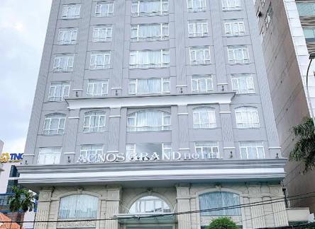 Отель Acnos Grand Hotel