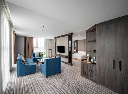 Отель Muong Thanh Luxury Saigon Hotel