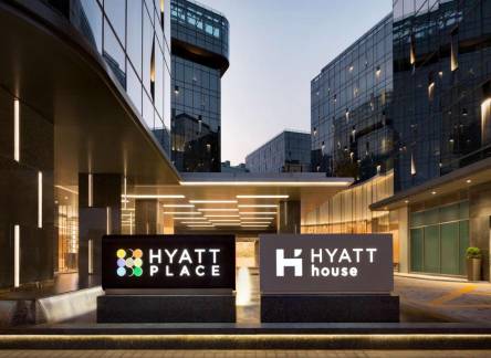 Отель Hyatt Place Shanghai Hongqiao CBD