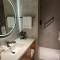 Отель UrCove by HYATT Shanghai Lujiazui Expo