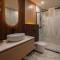 Отель Hotel Monday by DNT Group