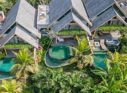 Отель Wana Bucu Villas by Pramana Villas