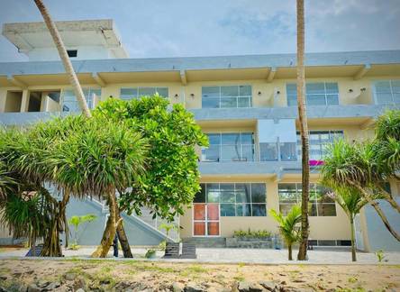 Отель Sevenra Grand Beach Hotel