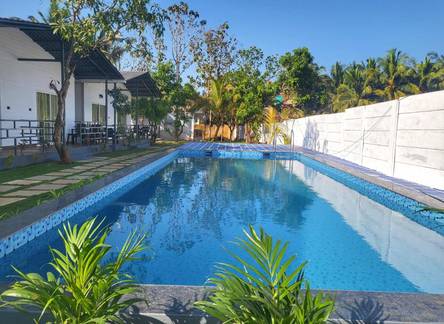Отель Rashiva Resort