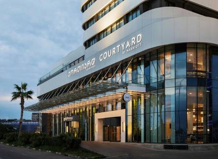 Отель CourtYard by Marriott