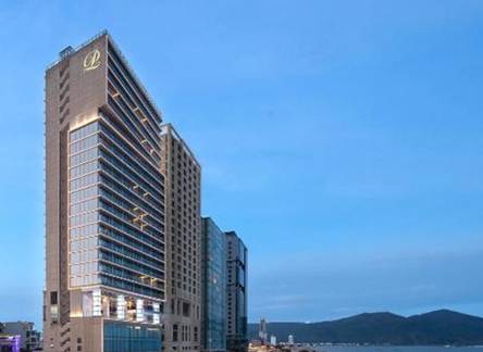 Отель Sel de Mer Hotel & Suites