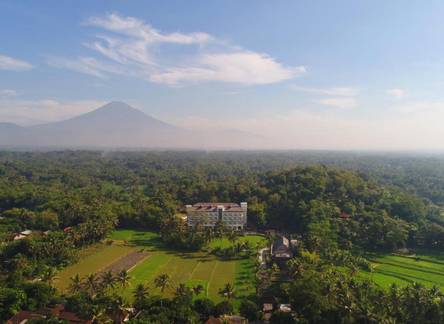 Отель Plataran Heritage Borobudur Hotel
