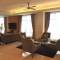 Отель Cormar Suites