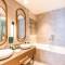 Отель Holiday Inn Samarkand-Turon