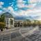 Отель Silk Path Grand Sapa Resort & Spa