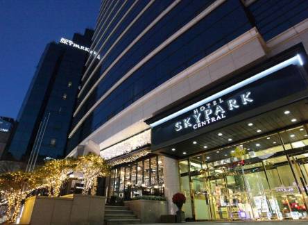 Отель Hotel Skypark Central Myeongdong