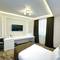 Отель Garnet Hotel