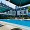 Отель Rich Park Hotel