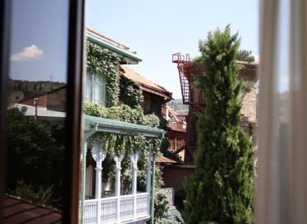Отель Mukhrantubani Boutique Hotel