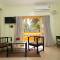 Отель Four Seasons Guest House
